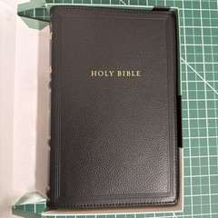 RSV Personal Size Bible with Cross References, Black Genuine Leather, (Sovereign