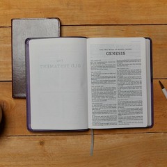 KJV Holy Bible: Value Large Print Thinline, Pink Leathersoft, Red Letter,…