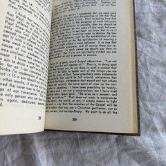 The Epistle Of Paul The Apostle To The Romans By Oliver B. Greene EUC commentary