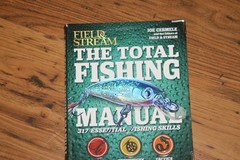 Total Fishing Manual : 317 Essential Fishing Skills by Joe Cermele (2013, Trade