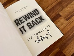 LIZ TOMFORDE REWIND IT BACK WINDY CITY SIGNED EXCLUSIVE SPECIAL EDITION SOLD OUT