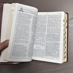 The New Open Bible NAS Study Edition Genuine Leather Burgundy 1976BG