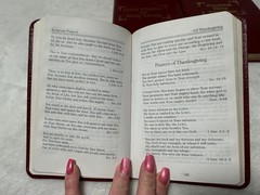 GOD’S WISDOM FOR DAILY LIVING 3 BOOK BOX SET BONDED LEATHER GILDED GOLD EDGES