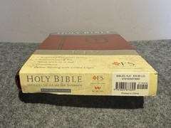The Holy Bible: KJV: Red Letter Ed. – 2012 Leather SC Pub. by Worthy Publishing