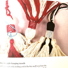 Decorative Tassels and Cords Paperback By Effie Mitrofanis 72 Pages Good Cond