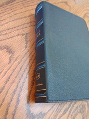 NKJV Compact Bible, Maclaren Series, Genuine Leather, Black, Comfort Print