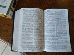 KJV Giant Print Personal Size Ref. Bible – $119.99 Retail -Black Genuine Leather